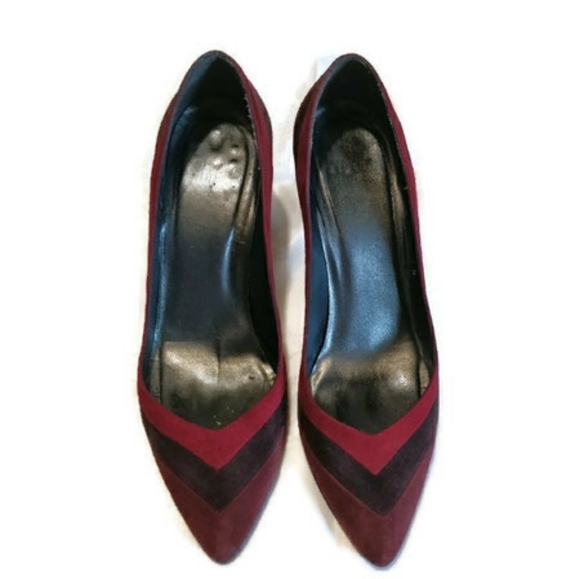 Stuart Weitzman Shoes - Stuart Weitzman Red Suede Pointed Toe Pumps